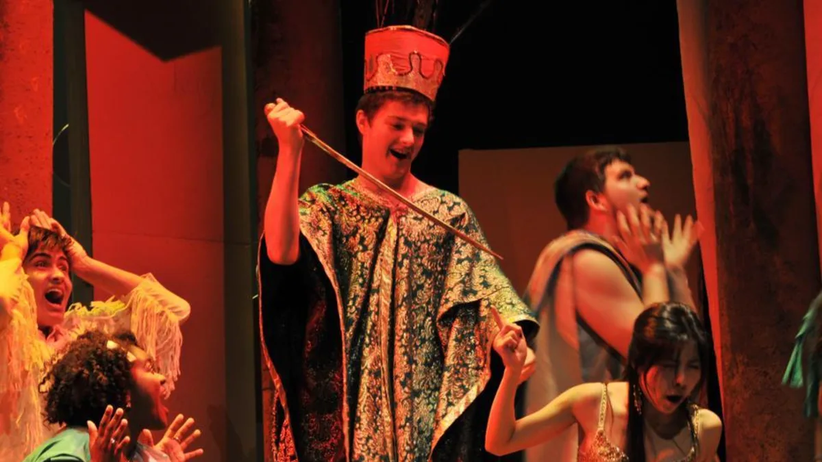 Enhancing English Speaking Skills through Role-Play and Drama